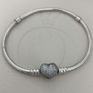 Pandora Moment Sparkling Heart Bracelet
